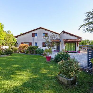 Maison 6 pièces 307110 €