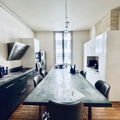 Maison 6 pièces 554910 €