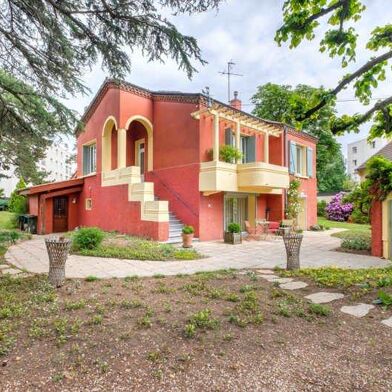 Maison 6 pièces 1555000 €