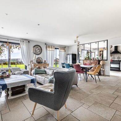 Maison 5 pièces 349900 €