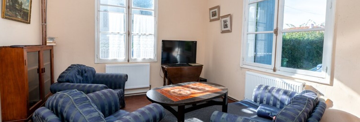 Maison 8 Pièces 212 m² à vendre à Talais (33590)