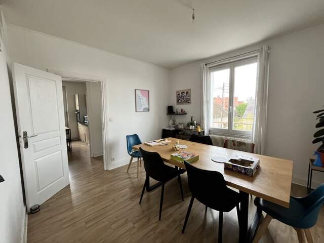 Immeuble à Vierzon — photo du bien