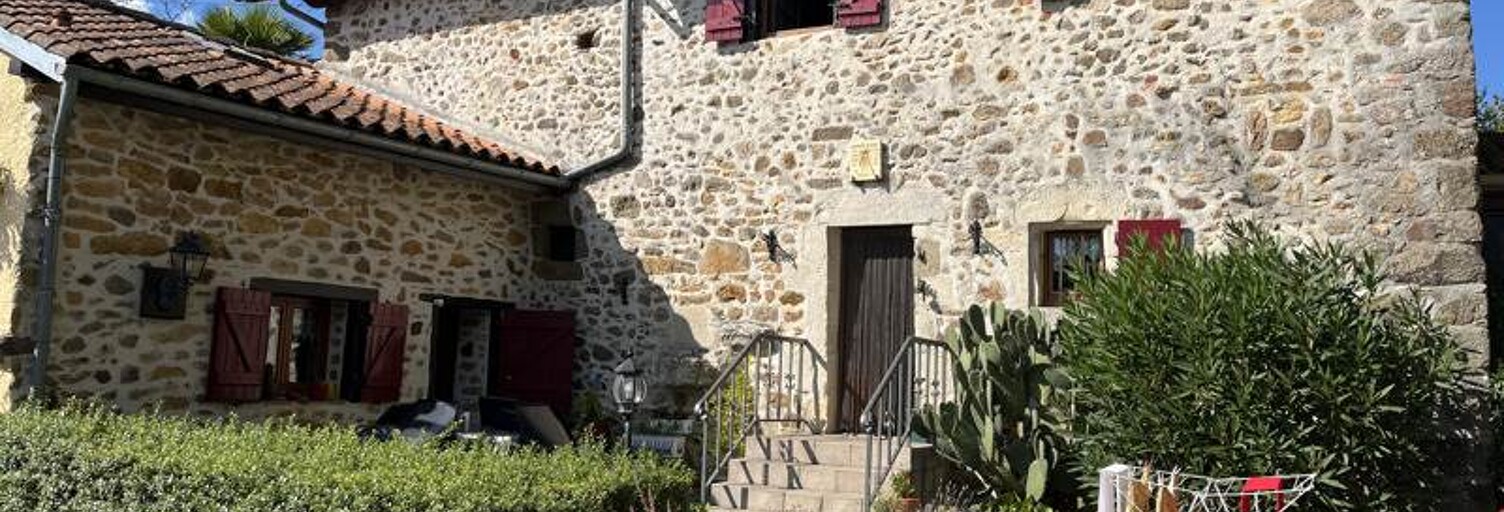 Maison 4 Pièces 140 m² à vendre à Montbron (16220)