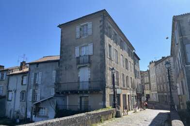 Immeuble  150500 €