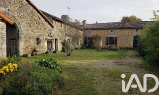 Maison 11 Pièces 300 m² à vendre à Brux (86510)