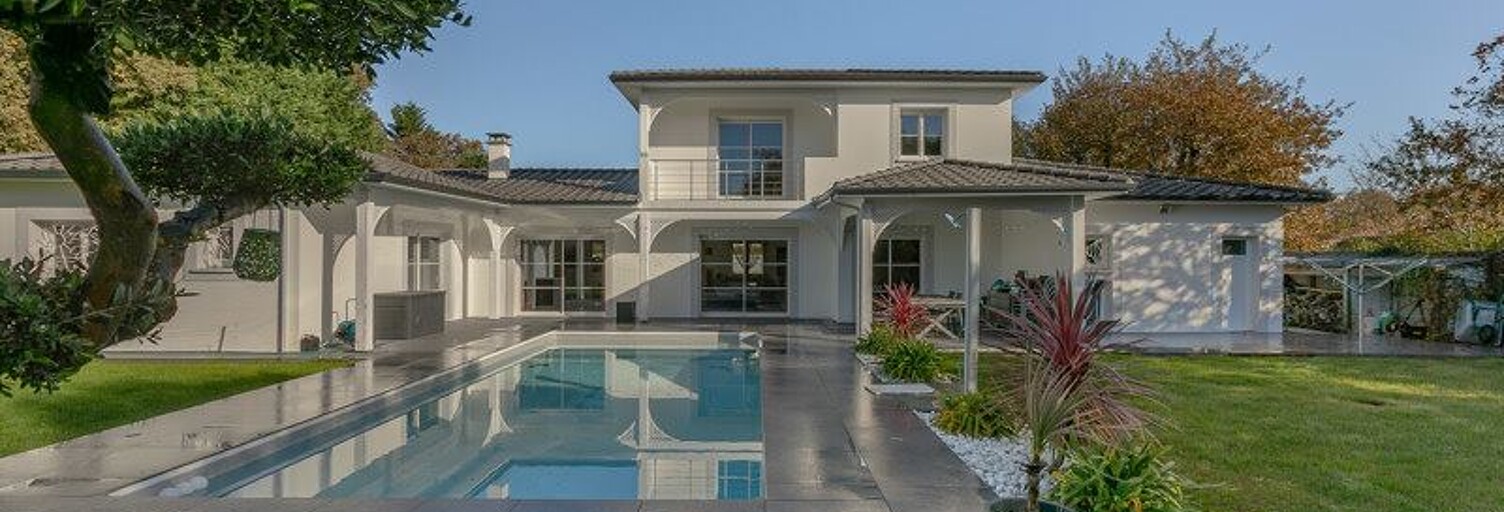 Maison 6 Pièces 187 m² à vendre à Saint-Jean-d'Illac (33127)