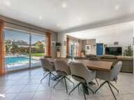 Contemporaine de 6 pièces principales — photo 2