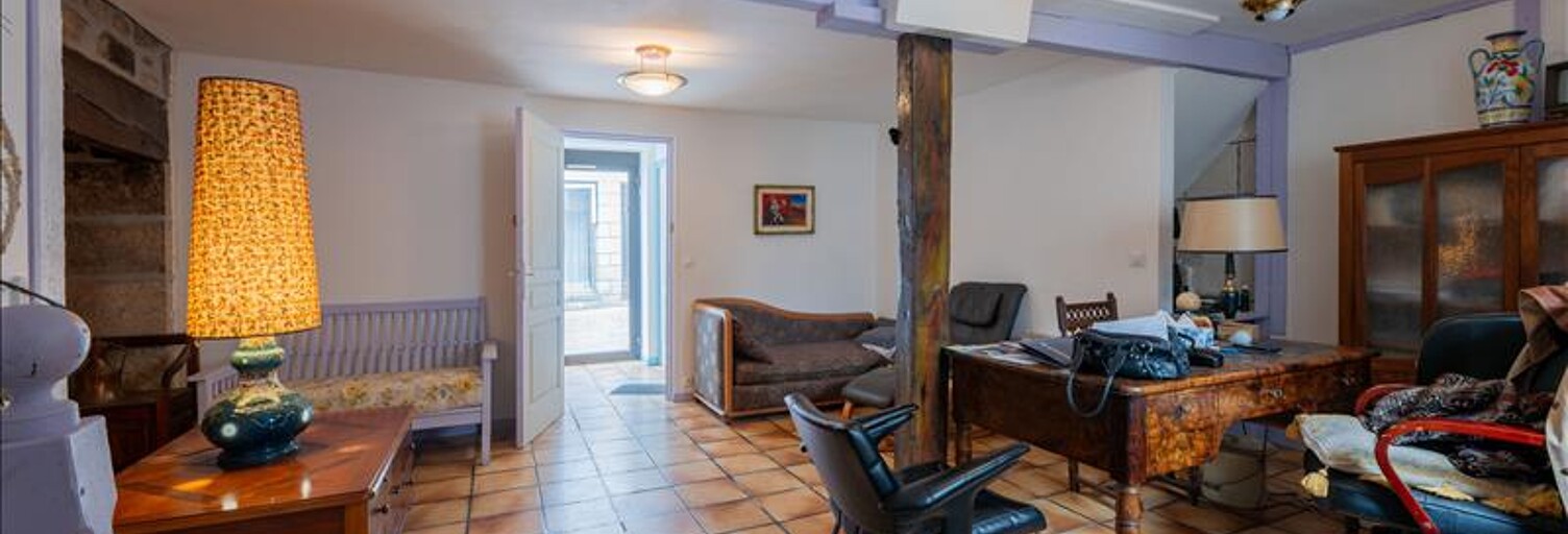 Immeuble   m² à vendre à Égletons (19300)