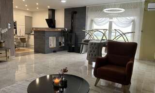 Immeuble   m² à vendre à Saint-Victor (03410)