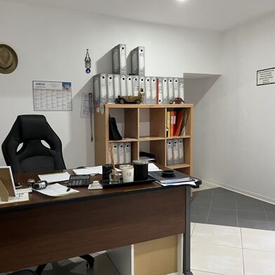 Immeuble  166625 €