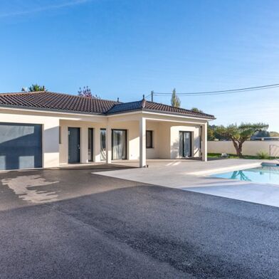 Maison 4 pièces 468000 €