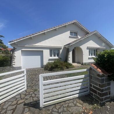 Maison 6 pièces 357000 €