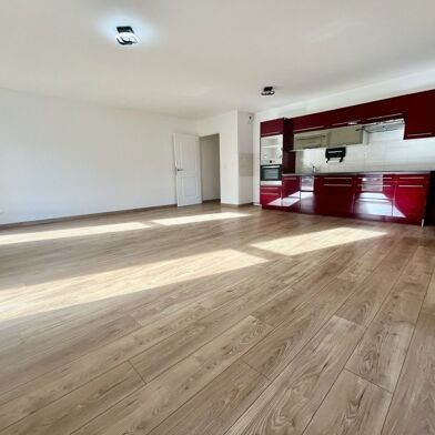 Appartement 3 pièces 223650 €