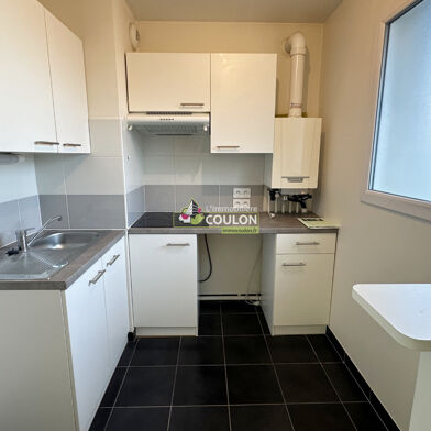 Appartement 3 pièces 770 €