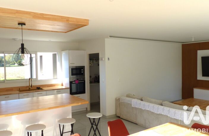 Vente Maison/villa 5 pièces — photo 3