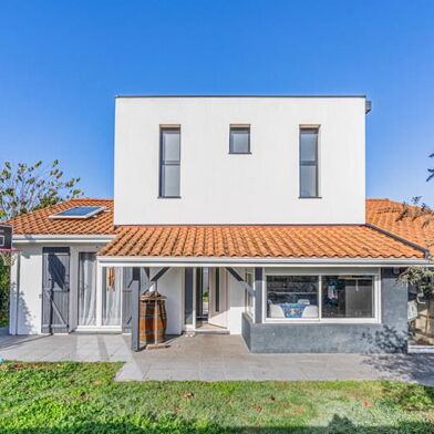 Maison 5 pièces 544500 €