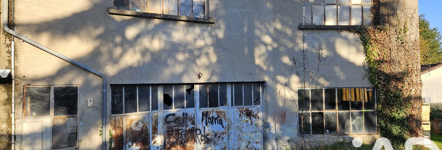 Garage  360 m² à vendre à Maurs (15600)