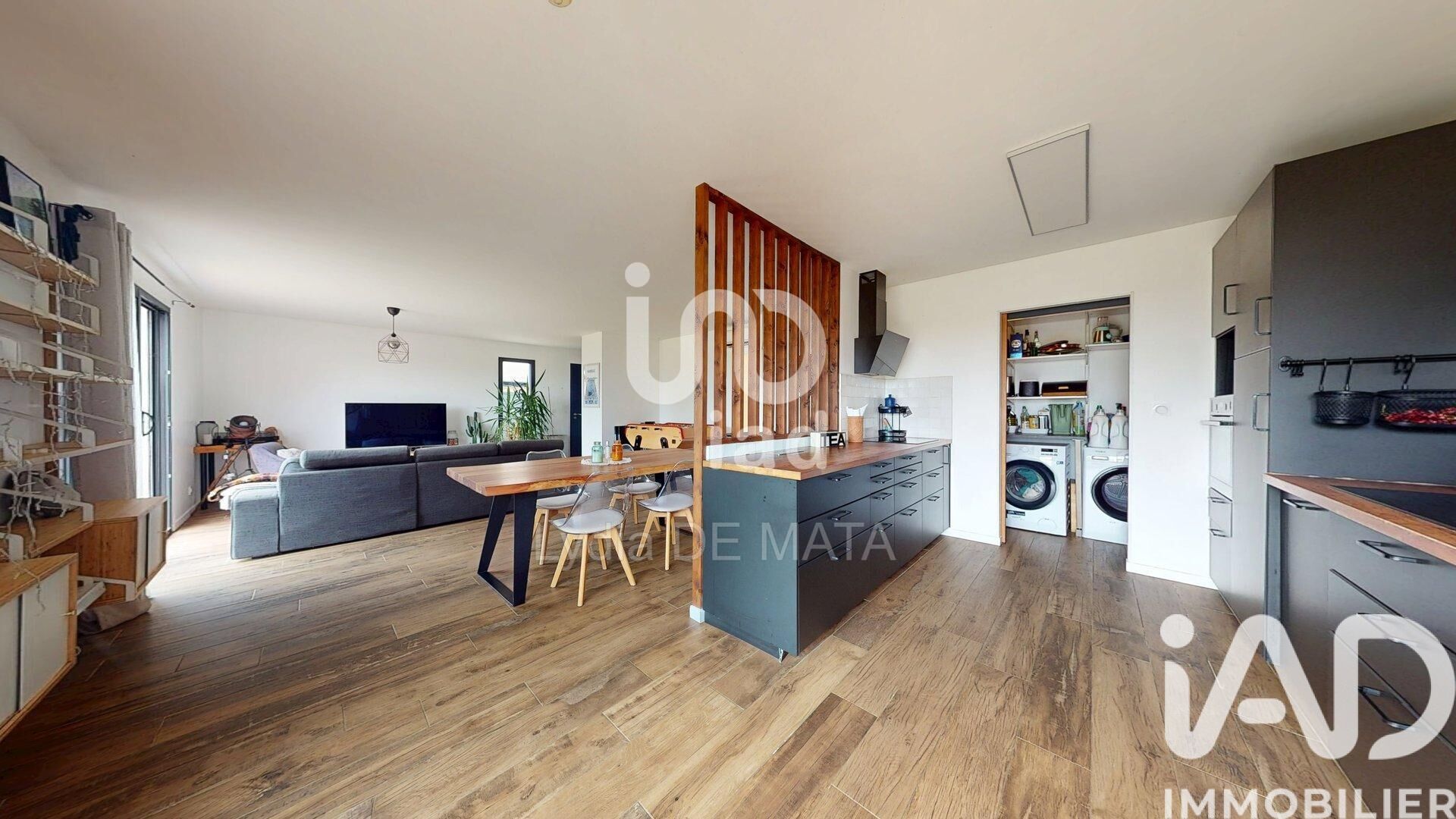 Castelnau-D-Estretefonds - 104m² - 4p. - 3ch.