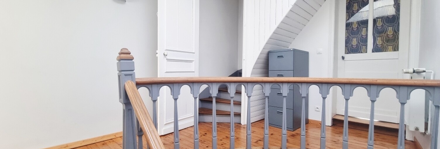 Maison 8 Pièces 185 m² à vendre à Nieppe (59850)