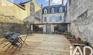 Maison 6 Pièces 278 m² à vendre à Saint-Pierre-le-Moûtier (58240)