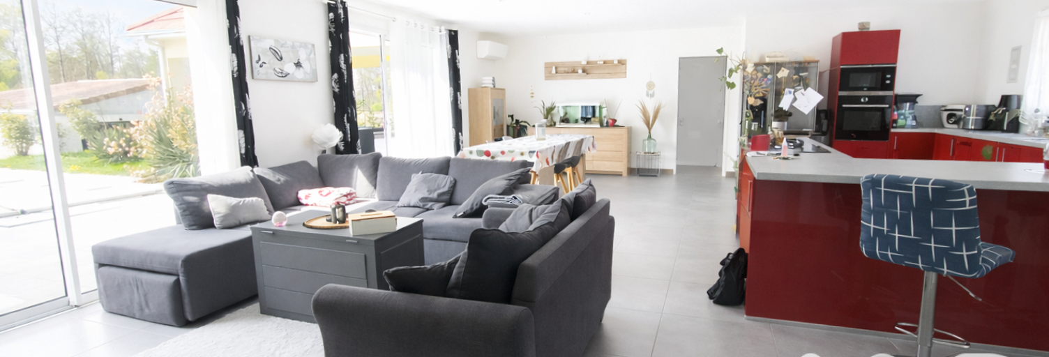 Maison 6 Pièces 150 m² à vendre à Estivareilles (03190)