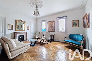 Appartement 4 pièces 272000 €