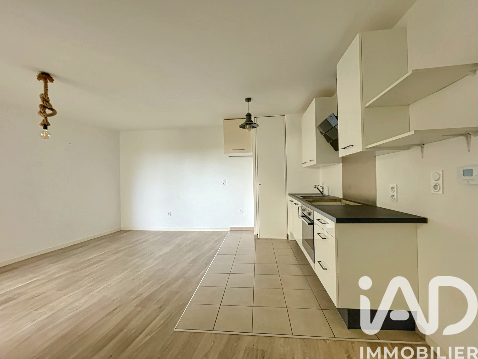 Vente Appartement 2 pièces - Photo 2