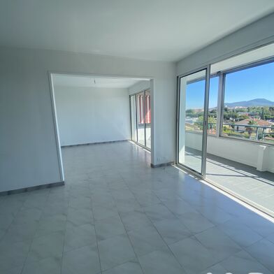 Appartement 4 pièces 245000 €