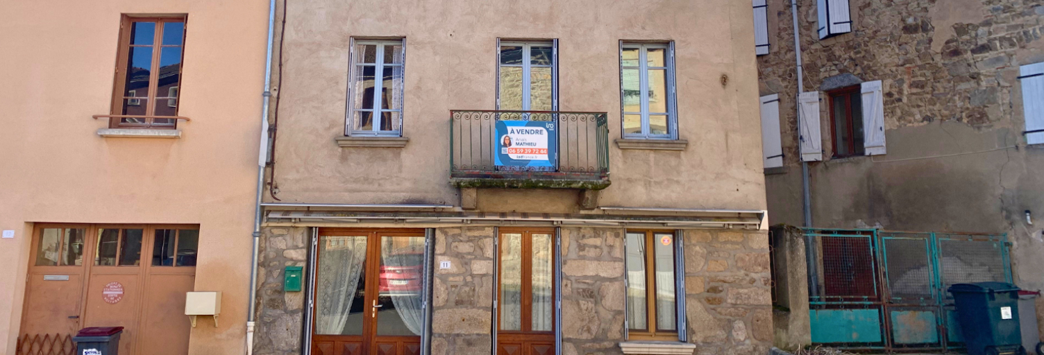 Maison 7 Pièces 128 m² à vendre à Le Vernet-Chaméane (63580)
