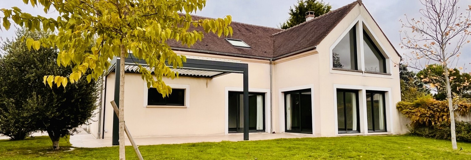 Maison 8 Pièces 322 m² à vendre à Fontaine-le-Port (77590)