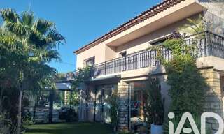 Maison 7 Pièces 205 m² à vendre à Sanary-sur-Mer (83110)