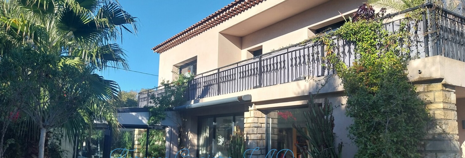 Maison 7 Pièces 205 m² à vendre à Sanary-sur-Mer (83110)