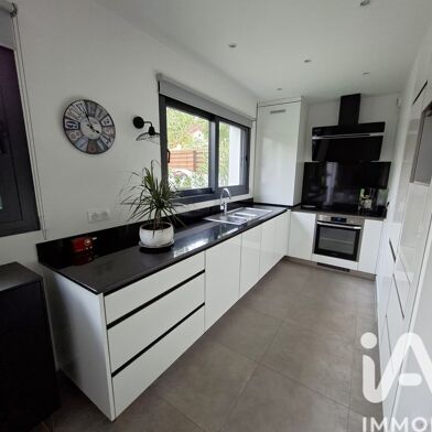 Maison 5 pièces 444990 €