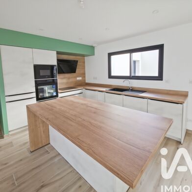 Maison 5 pièces 439000 €
