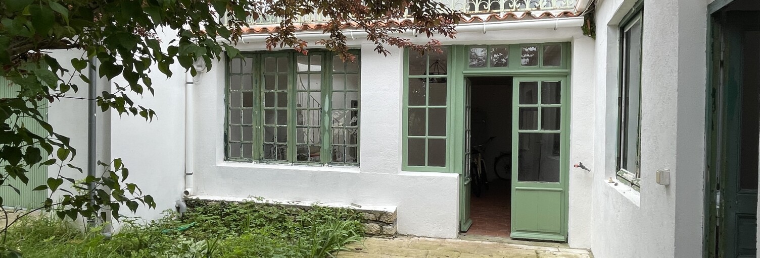 Maison 5 Pièces 129 m² à vendre à Loix (17111)