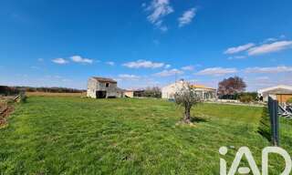 Terrain  883 m² à vendre à Saint-Porchaire (17250)