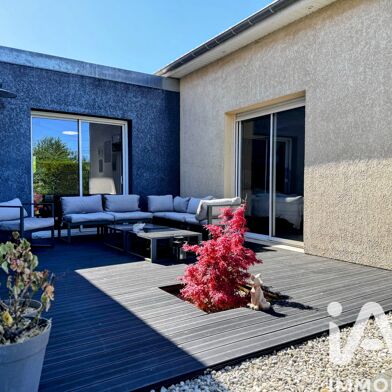 Maison 6 pièces 245000 €