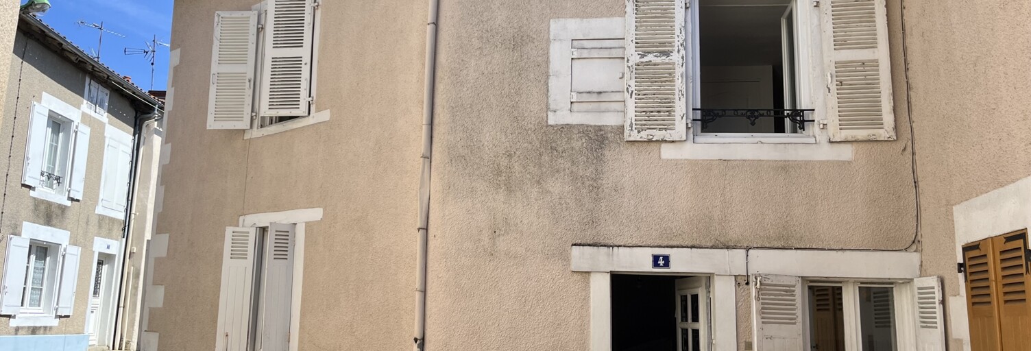 Maison 5 Pièces 106 m² à vendre à Montmorillon (86500)