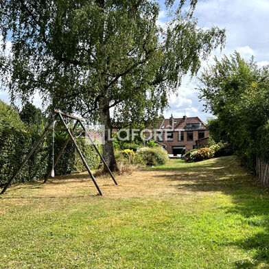 Maison 10 pièces 749000 €