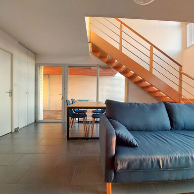 Appartement 4 pièces 1007 €