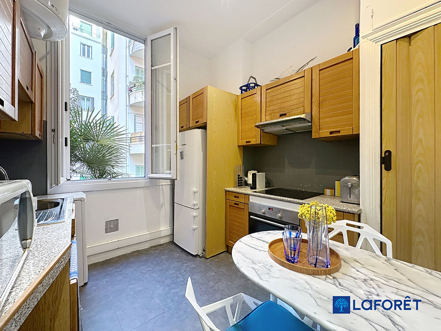 Photo Nice - Musiciens - Charmant 2 pièces image 3/4