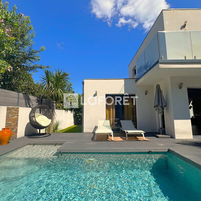 Maison 4 pièces 645000 €