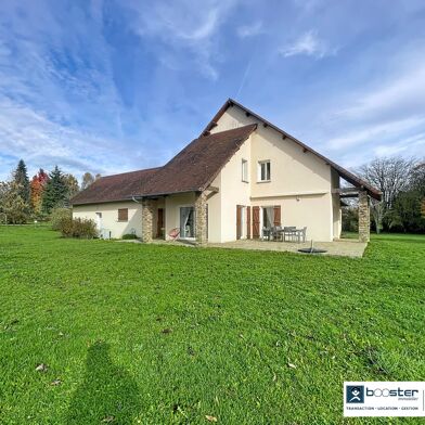 Maison 7 pièces 357000 €