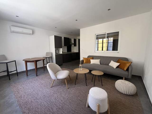 Centre historique de Jonquières : bel appartement rénové — photo du bien