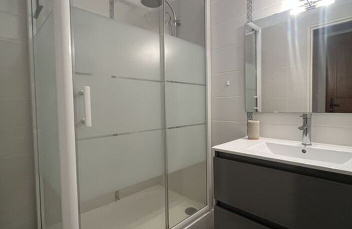 Centre historique de Jonquières : bel appartement rénové — photo 3