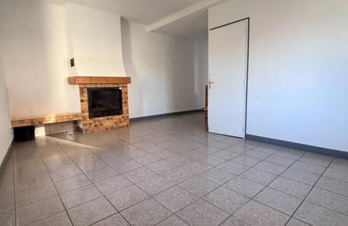À vendre – Appartement T2 bis avec mezzanine fermée – Centre de Gex — photo 2