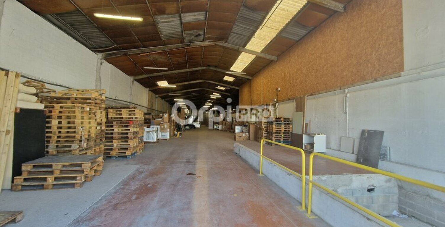 LOCAL PROFESSIONNEL A LOUER — photo 1
