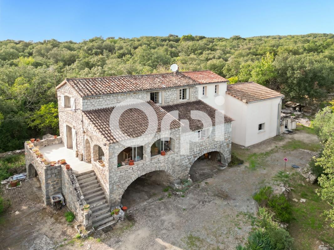 Villa / Maison  T7 à vendre Ruoms 07120