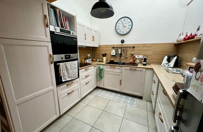 Maison À Vendre 130 m3 MORTAGNE SUR GIRONDE — photo 3
