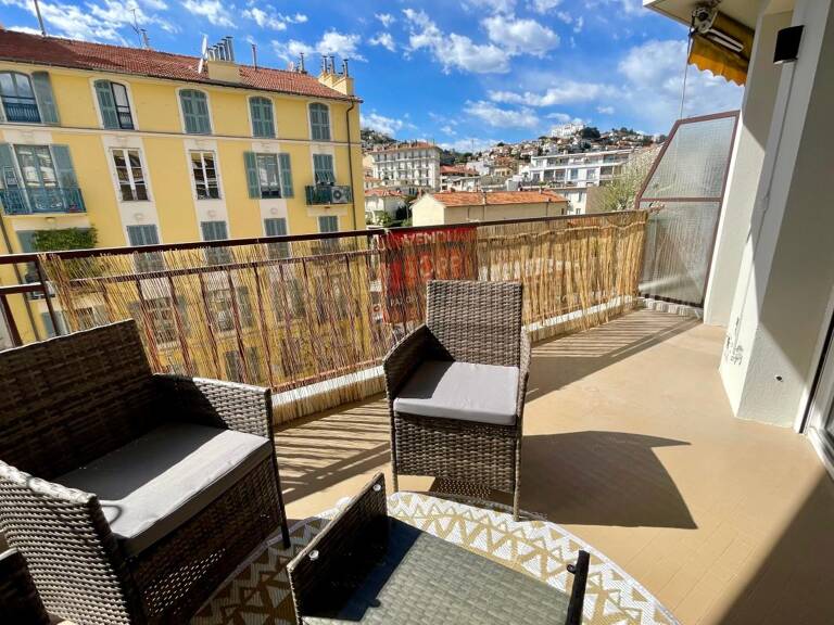 Nice centre/ Gambetta/ 2p neuf/ terrasse/ cave — photo 1